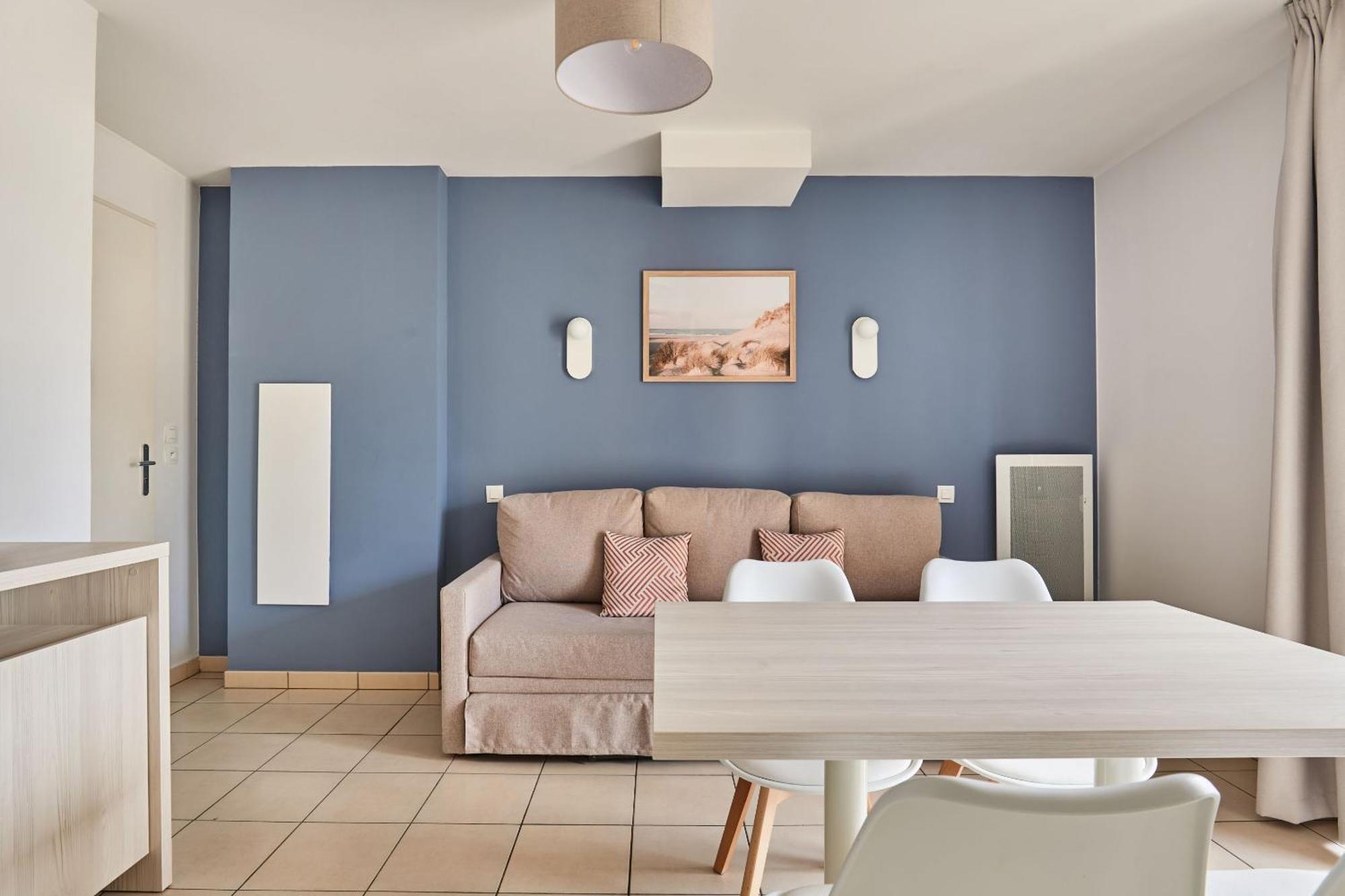 Residence Odalys Le Mas Des Flamants Айга-Мортас Екстериор снимка