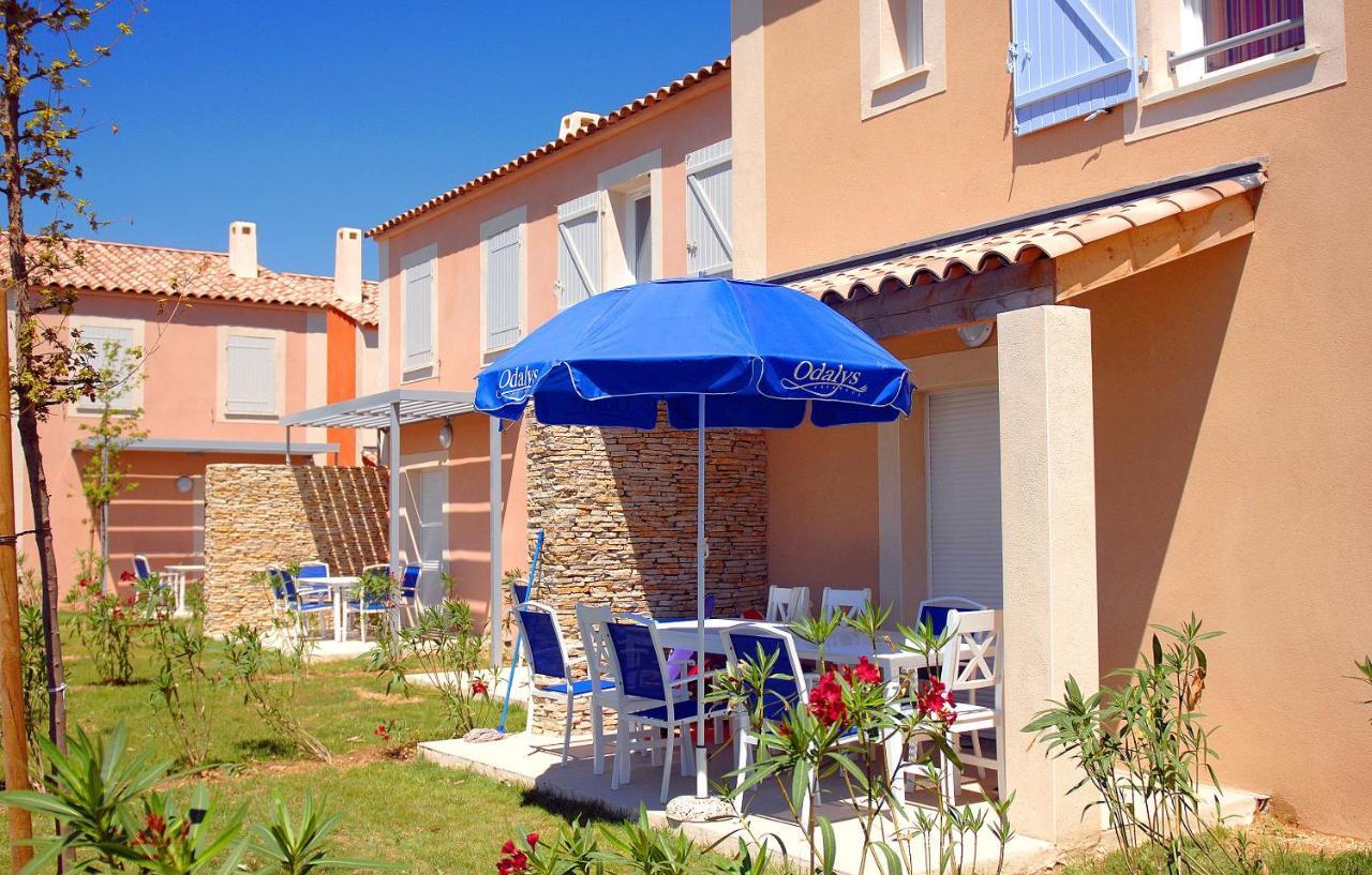 Residence Odalys Le Mas Des Flamants Айга-Мортас Екстериор снимка